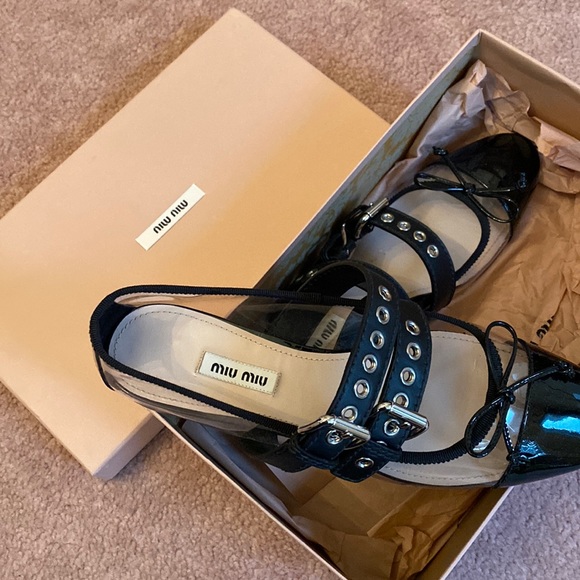 Miu Miu Shoes - Miu Miu Black Patent Leather Women's Shoes